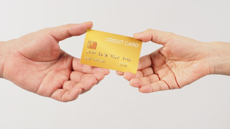 Prevenire il money muling: consigli per privati e aziende