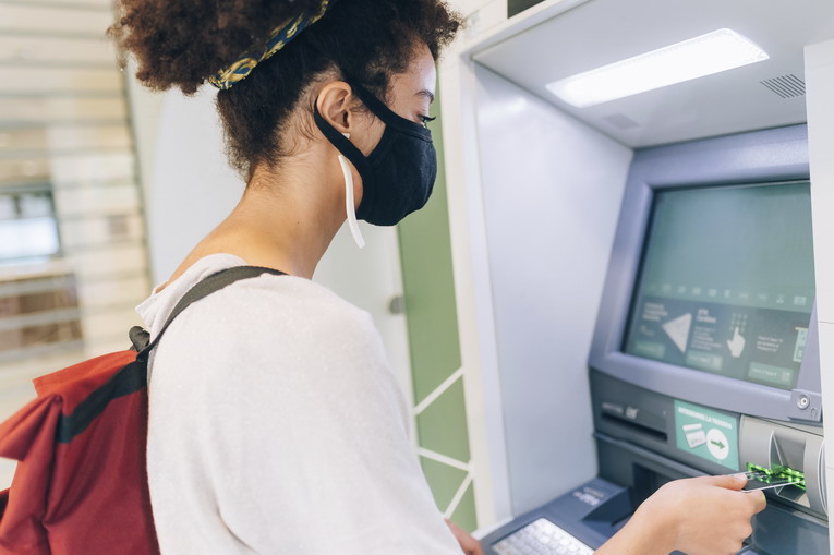 Come aprire un conto corrente abilitato SEPA