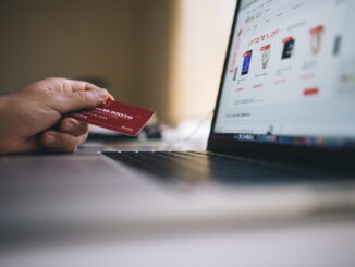 Cartelle esattoriali e successione: cosa succede agli eredi