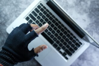 Denunciare le truffe online: come e a chi rivolgersi