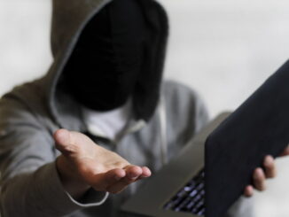 Truffe sui social network: attenzione ai profili falsi