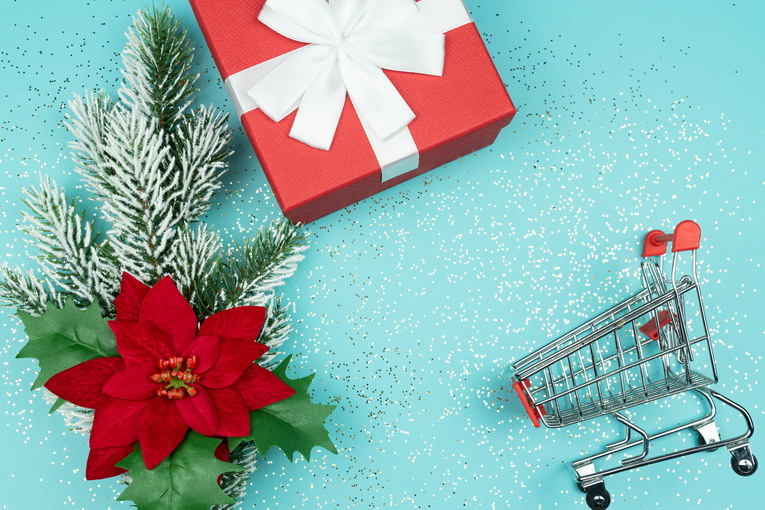 Come pianificare il budget delle feste nel 2025